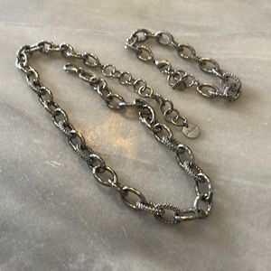 Stella & Dot necklace and bracelet